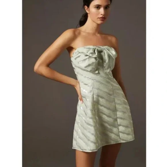Eva Franco Strapless Mini Dress in Light Green - Picture 4 of 6